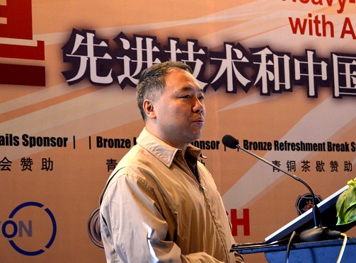 中国公路学会客车分会副秘书长佘振清