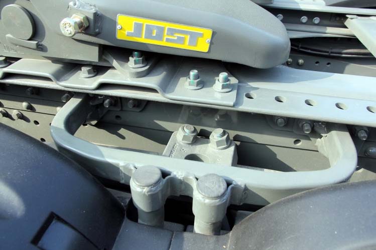 ���ͼ73-����SITRAK C7H 320���� 6X4 ZZ4256N324MD1B��ǣ����