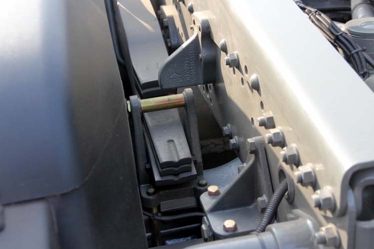 ���ͼ74-����SITRAK C7H 320���� 6X4 ZZ4256N324MD1B��ǣ����