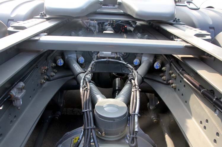 ���ͼ77-����SITRAK C7H 320���� 6X4 ZZ4256N324MD1B��ǣ����