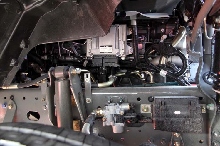 ���ͼ103-����SITRAK C7H 320���� 6X4 ZZ4256N324MD1B��ǣ����