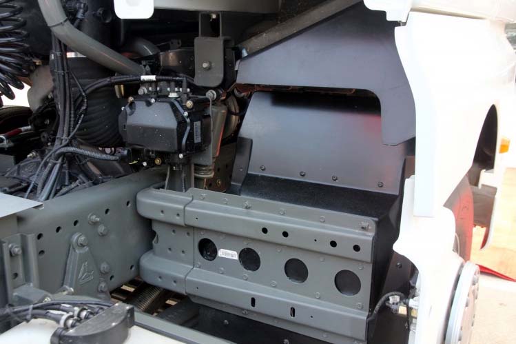 ͼ9-SITRAK C7H 400 6X4 ZZ4256V324HD1Bǣ
