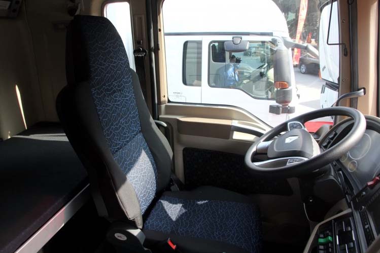 ͼ62-SITRAK C7H 440 6X4 ZZ4256V324HD1Bǣ