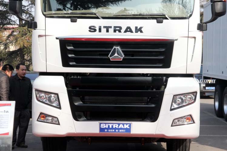 ͼ95-SITRAK C7H 440 6X4 ZZ4256V324HD1Bǣ