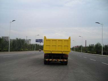 ���ͼ2-�й����������� 266���� 8X4 ZZ3311M3661C1/L1WAZ-32����ж��