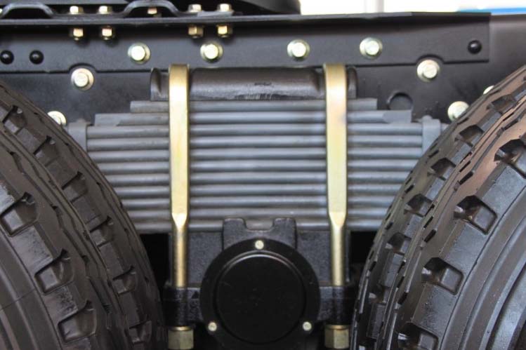 ���ͼ57-���J6H 420���� 6X4 (2011��ȫ���߶�) CA4250P66K24T1A3HE��ǣ����