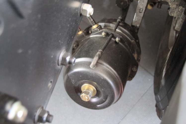 ���ͼ61-���J6H 420���� 6X4 (2011��ȫ���߶�) CA4250P66K24T1A3HE��ǣ����