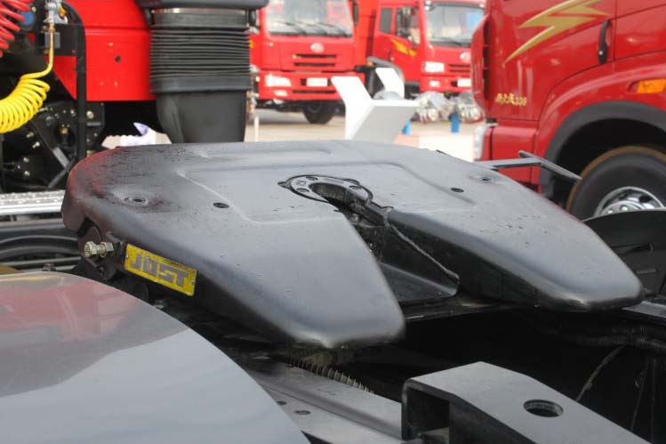 ͼ16-J6M 260 4X2 CA4180P63K1A1EXǣ