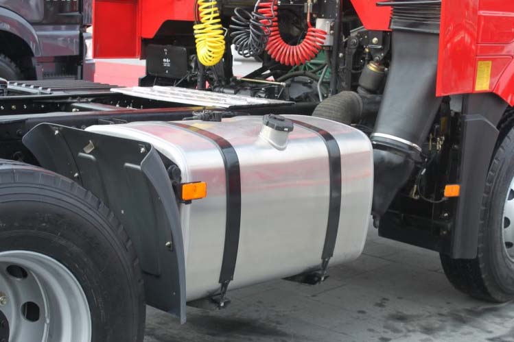 ���ͼ18-���J6P 350���� 6X4 CA4250P66K2T1A1EX��ǣ����