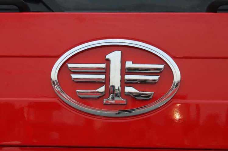 ���ͼ22-���J6P 350���� 6X4 CA4250P66K2T1A1EX��ǣ����