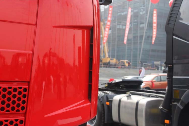 ���ͼ20-���J6P 350���� 6X4 CA4250P66K2T1A1EX��ǣ����