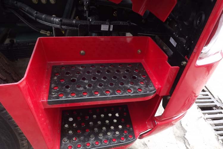 ���ͼ23-���J6P 390���� 6X4 CA4250P66K24T1A1HE��ǣ����