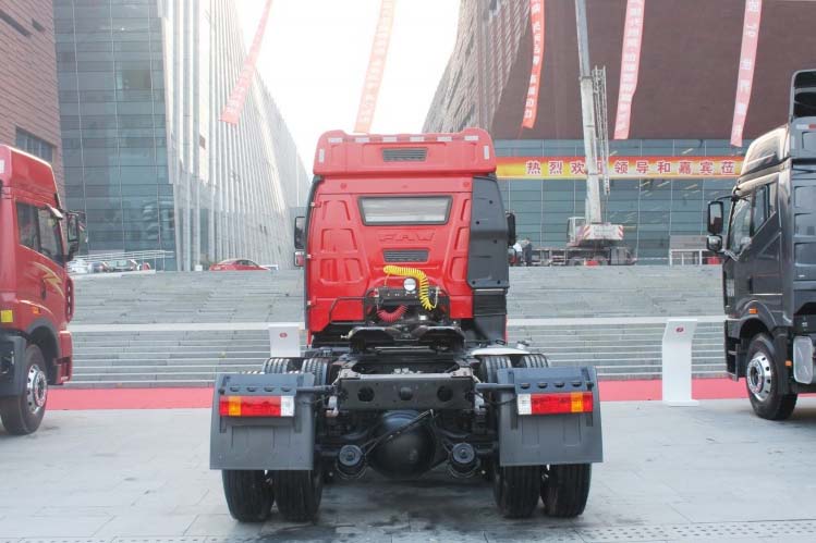 ���ͼ29-���J6P 390���� 6X4 (������)CA4250P66K24T1E��ǣ����