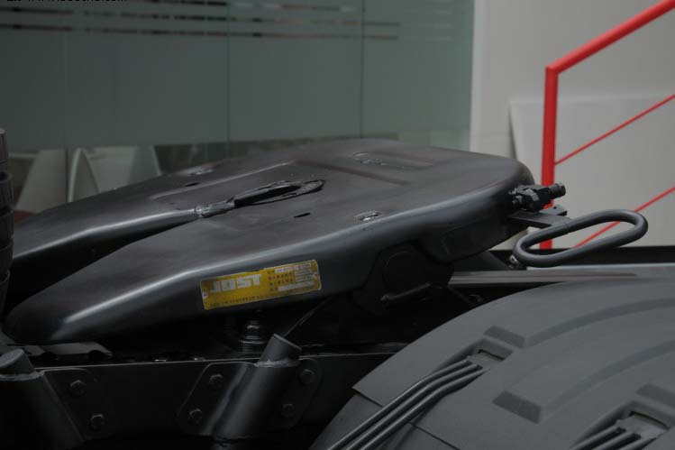 ���ͼ41-���J6P 420���� 6X4 (55��������) CA4250P66K24T1A3HE��ǣ����