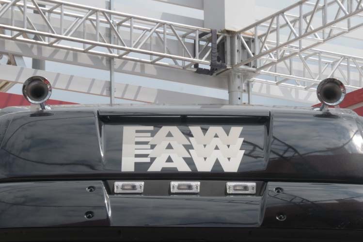 ���ͼ72-���J6P 420���� 6X4 (55��������) CA4250P66K24T1A3HE��ǣ����