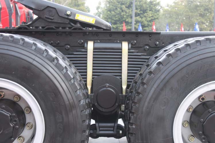 ���ͼ21-���J6P 420���� 6X4 CA4250P66K24T1A1EX��ǣ����