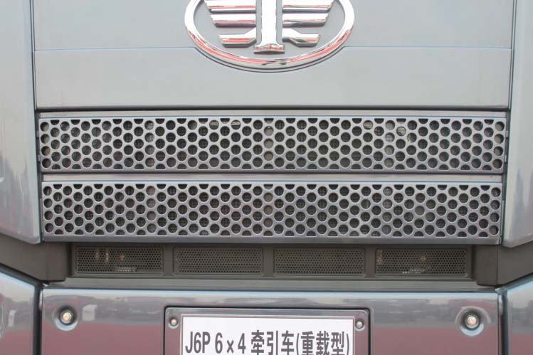 ���ͼ30-���J6P 420���� 6X4 CA4250P66K24T1A1EX��ǣ����