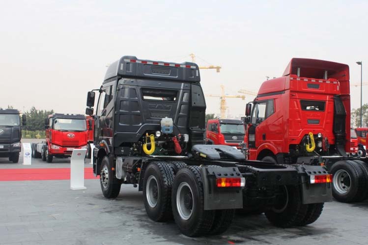 ���ͼ40-���J6P 420���� 6X4 CA4250P66K24T1A1EX��ǣ����