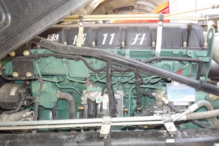 ���ͼ30-���J6 420���� 6X4 ȫ��ʽ CA4250P66K24T1A1HE��ǣ����