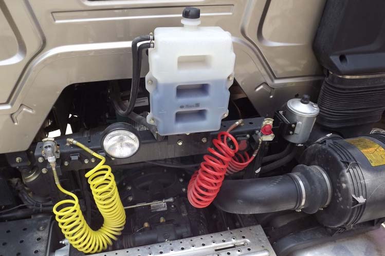 ���ͼ33-���J6 420���� 6X4 ȫ��ʽ CA4250P66K24T1A1HE��ǣ����