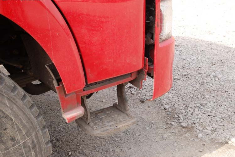 ���ͼ77-���J6P 330���� 8X4 CA3310P66K2L6T4E����ж��