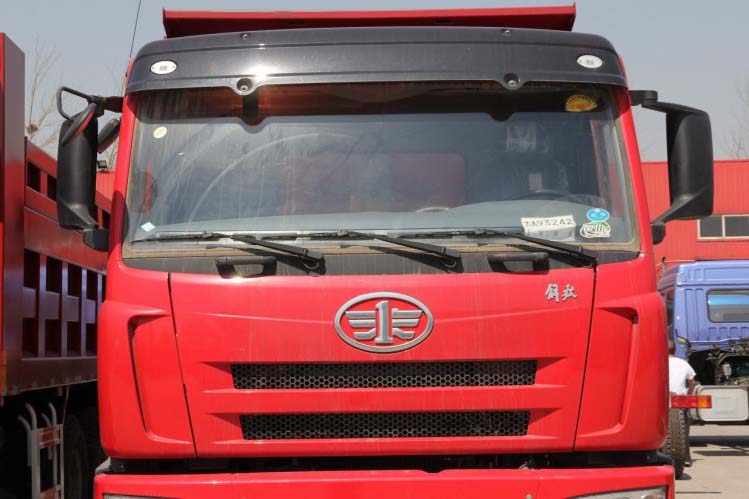 ���ͼ34-�������(J5P) 280���� 6X4 (����) CA3252P2K2L1T1E����ж��