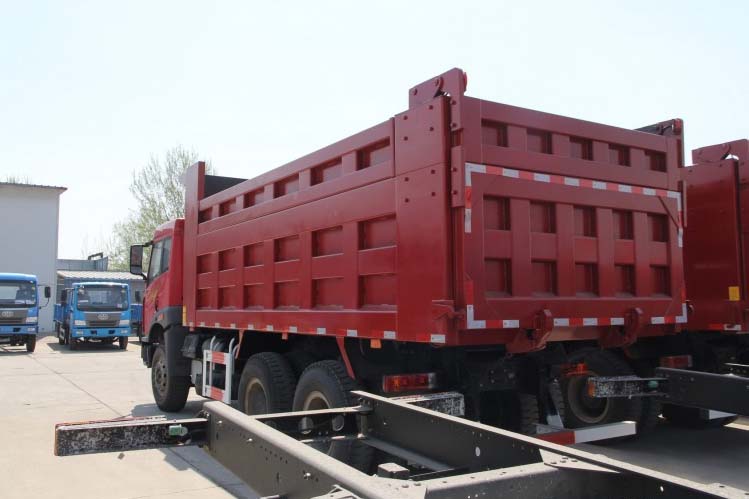 ���ͼ36-�������(J5P) 280���� 6X4 (����) CA3252P2K2L1T1E����ж��