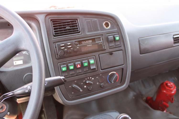 ���ͼ10-�������(J5P) 350���� 8X4 CA3312P2K2L2T4E����ж��