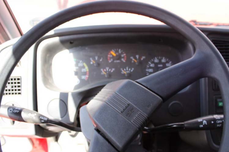 ���ͼ9-�������(J5P) 350���� 8X4 CA3312P2K2L2T4E����ж��