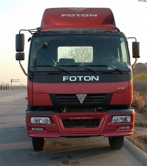 ���ͼ3-����ŷ��VT-6 240���� 4X2 ������ ƽ�� BJ4188SLFJA-1��ǣ����