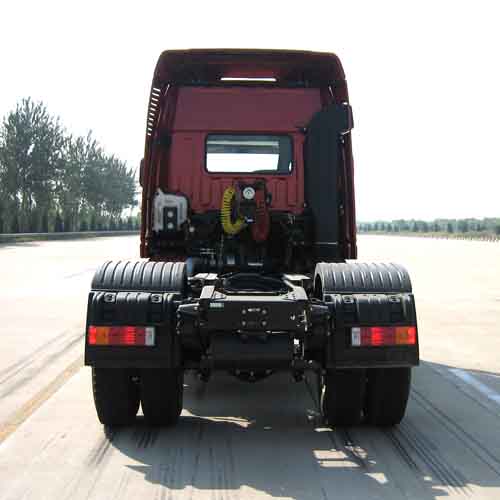 ���ͼ2-����ŷ��CTX-6 340���� 4X2 ������ ������ BJ4183SLFJA-S6��ǣ����