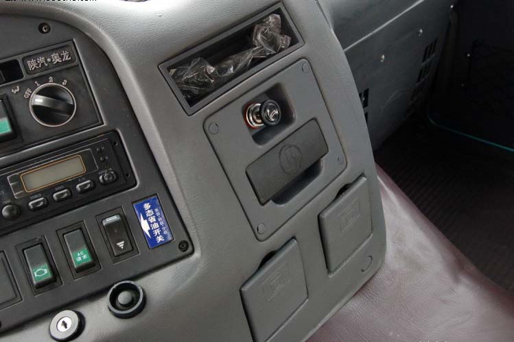 ���ͼ23-�������� 336���� 6X4 �г��߶� SX4255TT294��ǣ����