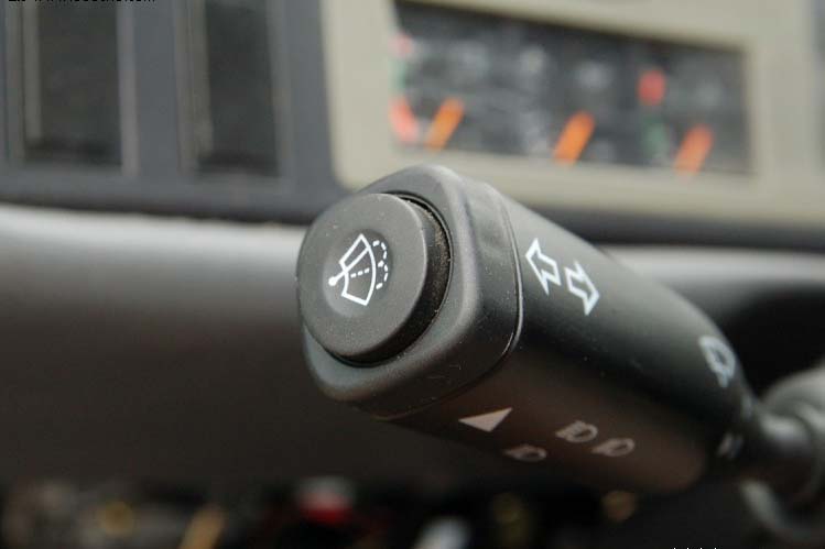 ���ͼ31-�������� 336���� 6X4 �г��߶� SX4255TT294��ǣ����