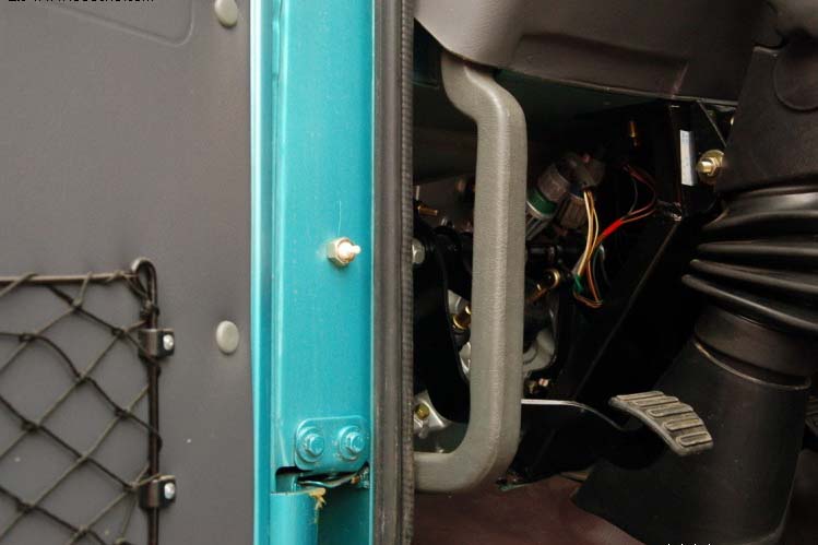 ���ͼ44-�������� 336���� 6X4 �г��߶� SX4255TT294��ǣ����