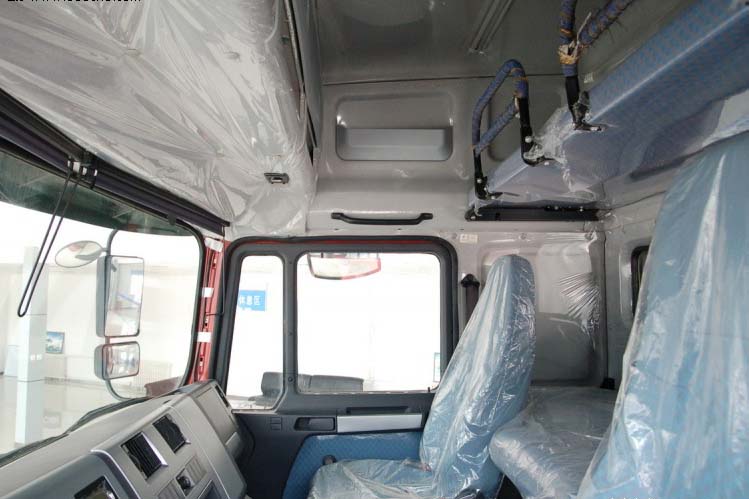 ���ͼ21-��������F2000 290���� 4X2 �߶�˫���� SX4185NM351��ǣ����