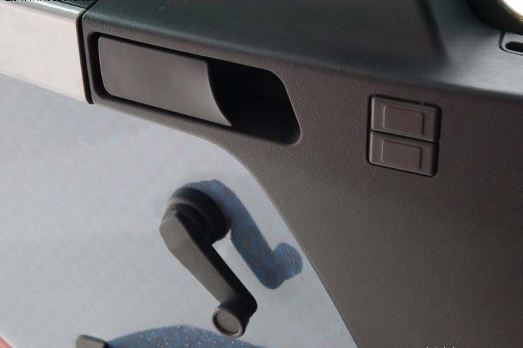 ���ͼ54-��������F2000 290���� 4X2 �߶�˫���� SX4185NM351��ǣ����