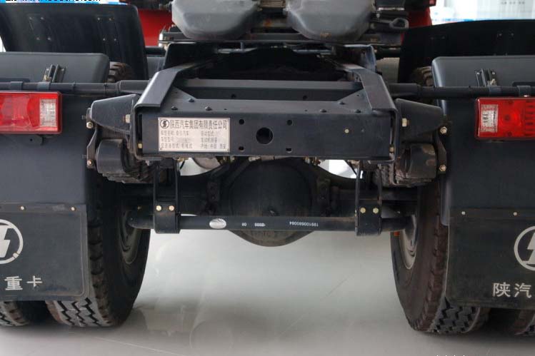 ���ͼ81-��������F2000 290���� 4X2 �߶�˫���� SX4185NM351��ǣ����