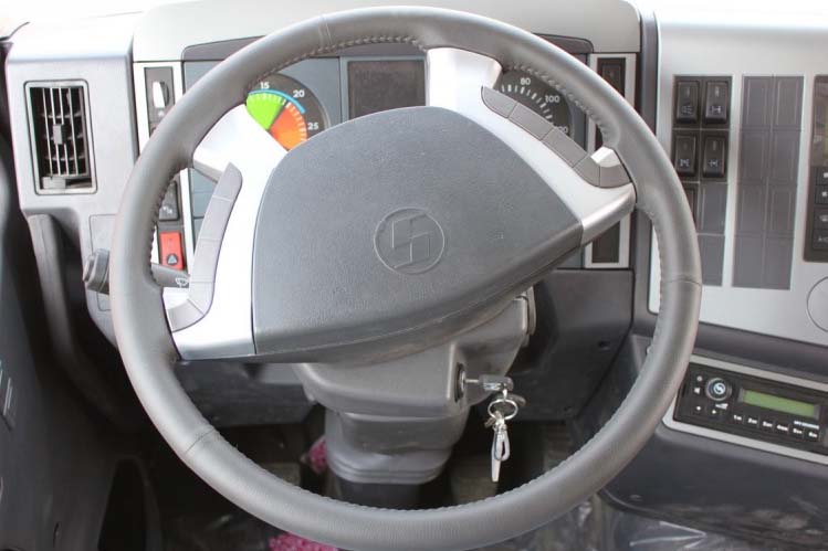 ���ͼ55-��������F2000 310���� 6X4 SX3255DN384C����ж��