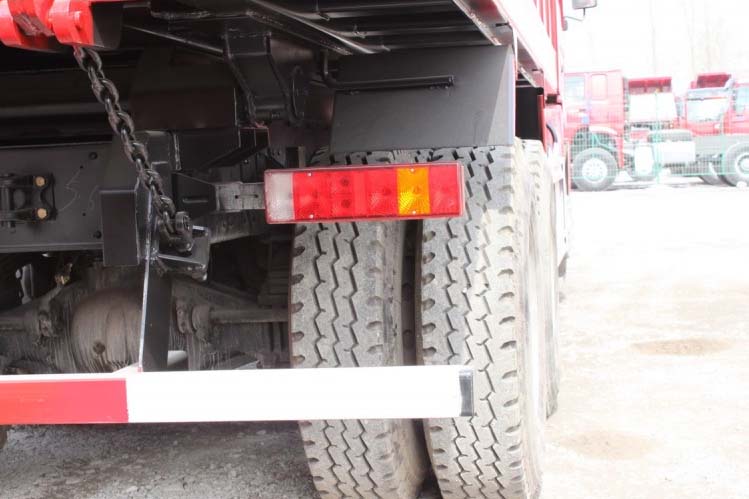 ���ͼ57-��������F2000 310���� 6X4 SX3255DN384C����ж��