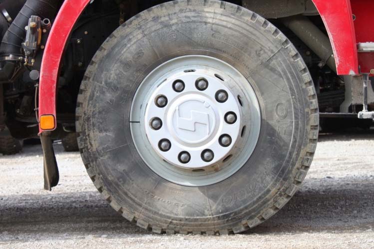 ���ͼ60-��������F2000 310���� 6X4 SX3255DN384C����ж��