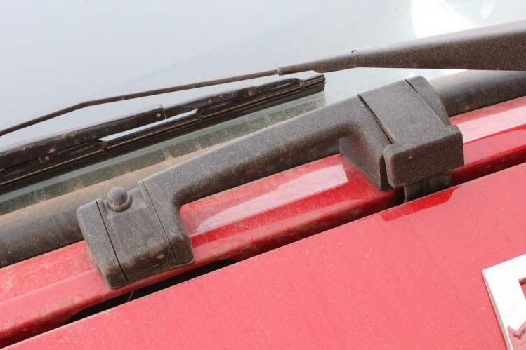 ���ͼ84-��������F2000 310���� 6X4 SX3255DN384C����ж��