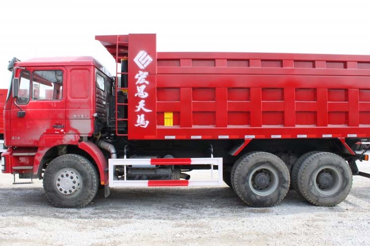 ���ͼ92-��������F2000 310���� 6X4 SX3255DN384C����ж��