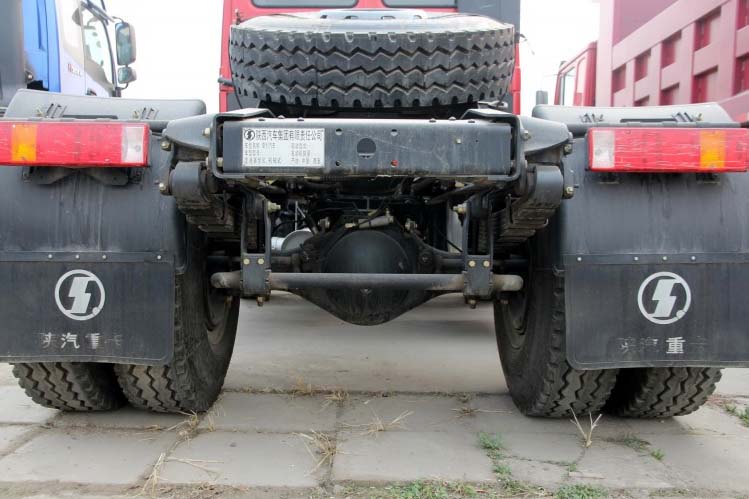 ���ͼ38-��������F2000 336���� 4X2 �߶� SX4185NP351��ǣ����