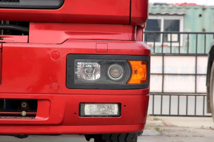 ���ͼ52-��������F2000 336���� 4X2 �߶� SX4185NP351��ǣ����