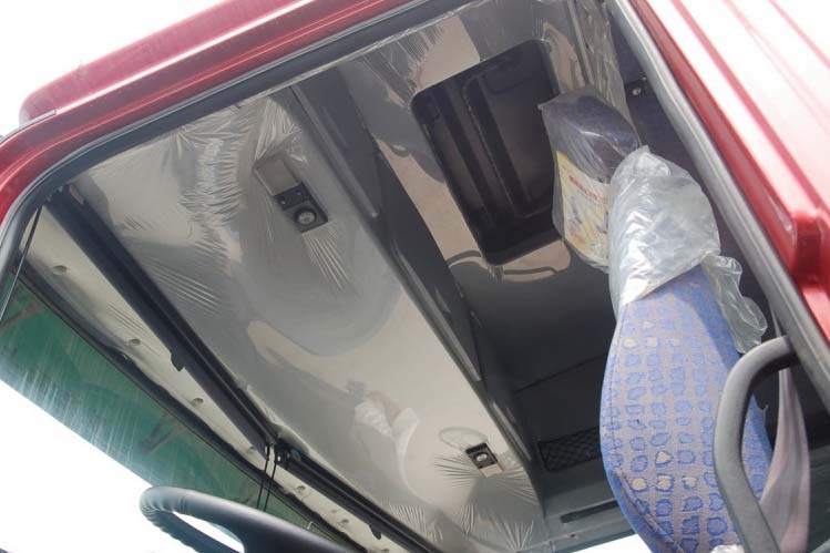 ���ͼ17-��������F2000 336���� 6X2 �ӳ��߶� ��ǿ�� SX4205NR279��ǣ����