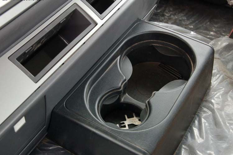 ���ͼ56-��������F2000 336���� 6X2 �ӳ��߶� ��ǿ�� SX4205NR279��ǣ����