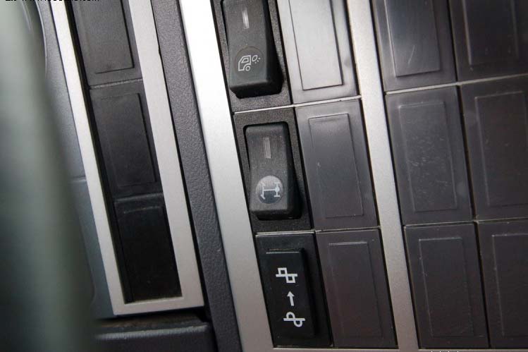 ���ͼ63-��������F2000 336���� 6X2 �ӳ��߶� ��ǿ�� SX4205NR279��ǣ����