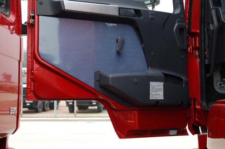 ���ͼ86-��������F2000 336���� 6X2 �ӳ��߶� ��ǿ�� SX4205NR279��ǣ����