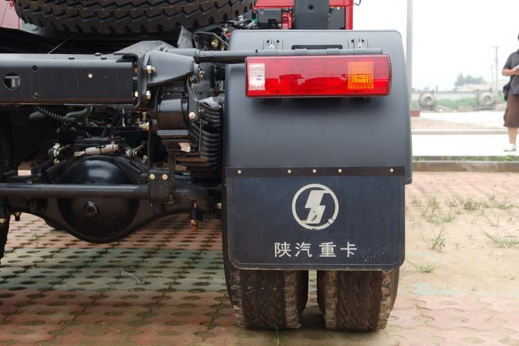 ���ͼ106-��������F2000 336���� 6X2 �ӳ��߶� ��ǿ�� SX4205NR279��ǣ����