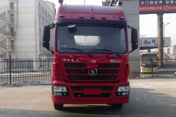 ���ͼ8-��������F3000 340���� 6X4 SX4257NR324��ǣ����